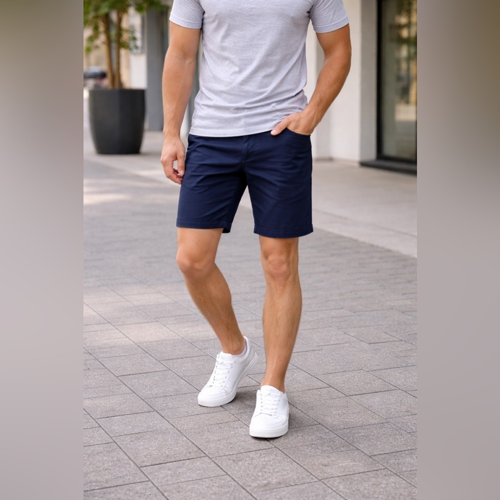 Club Monaco Dark Blue Men's Shorts. B45